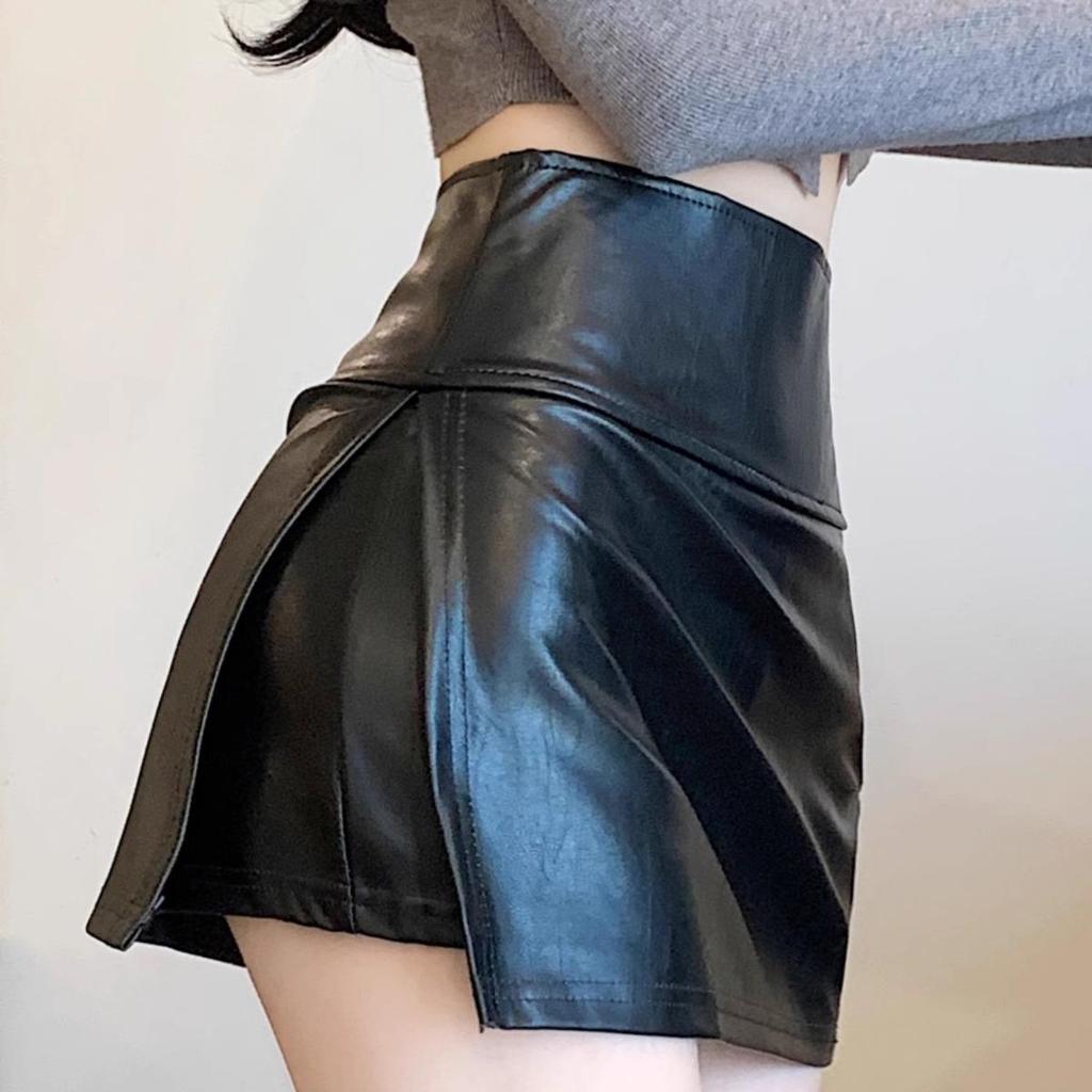 Black PU Leather A-line Slit Mini Skirt for Women - High Waist Hip-Hugging Autumn Style 2026