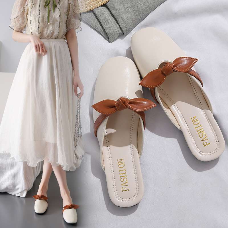 In the Summer of 2025, the New Heelless Lazy Fairy Style with Skirt Bag Head and Half Slippers Female Flat Bottom Outer Wear