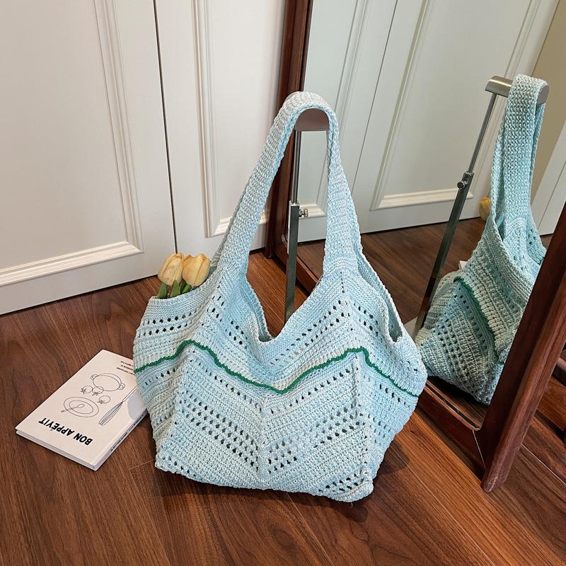 Literary and retro straw woven bag women's 2025 new ethnic style tote bag versatile large-capacity weaving