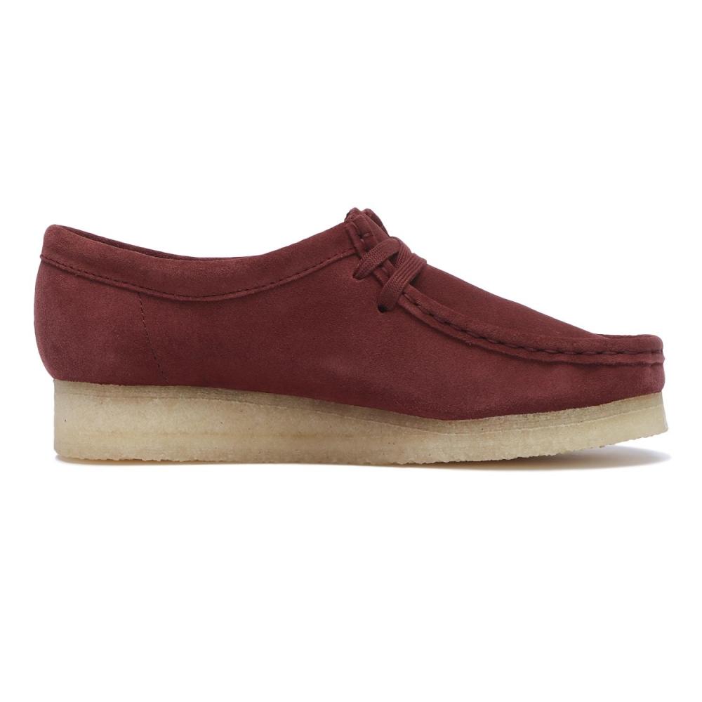 ClarkS W S Wallabee. 26179317 Deep Red Sde