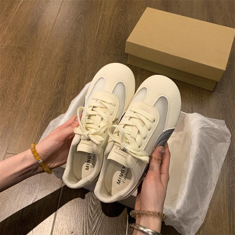 

Розовые женские 2025 новые летние дышащие сетчатые спортивные и повседневные туфли универсальные маленькие белые туфли Forrest Gump кеды 40