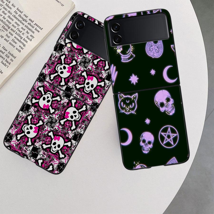Witch Girl And Cat Case for Samsung Galaxy Z Flip 6 Flip 5 4 3 5G Black Cell Phone Cover Z Flip 5 Luxury PC Shell Coque