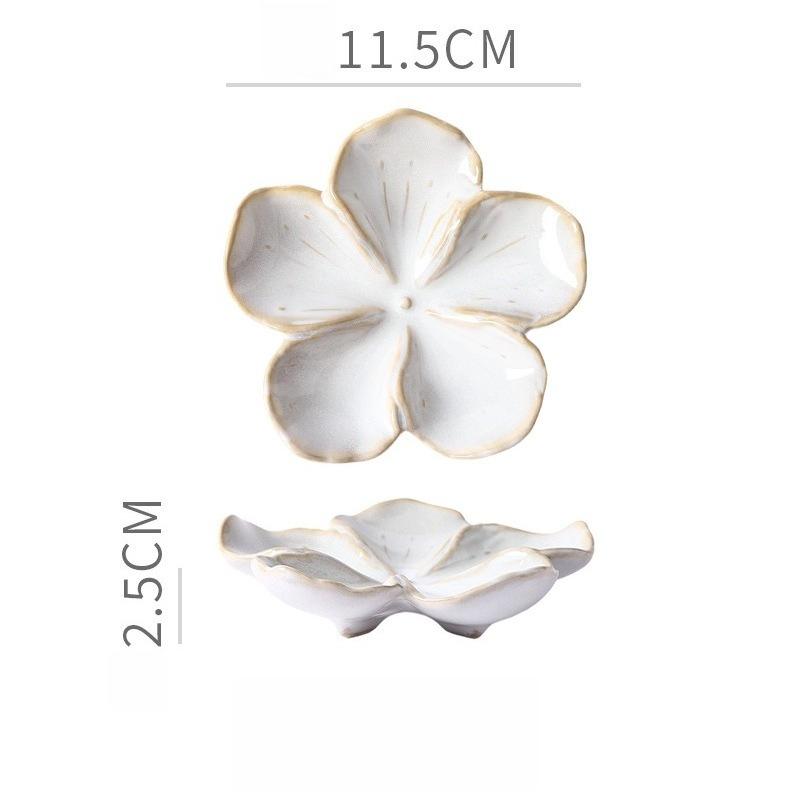 Vintage Ceramic Craft Dish Japanese Flower Shaped Dish Creative Dipping Sauce Dishes Handmade Multicolor Decor Display Tray