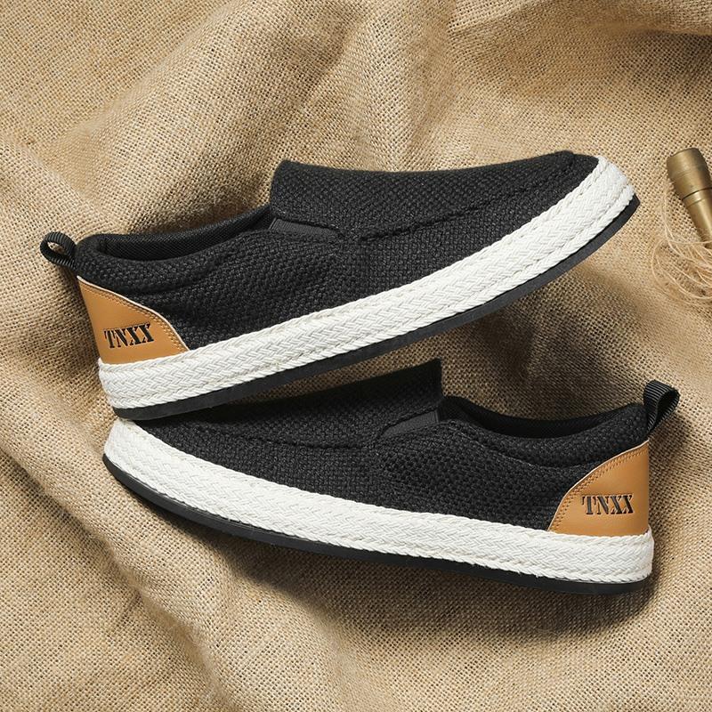 New Fashion Men Canvas Shoes White Sneakers Men Black Shoes Outdoor Walking Shoes Mesh Breathable Men Casual Sport Shoes