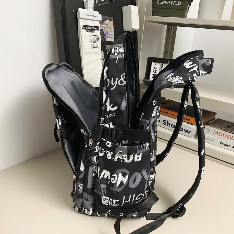 Large Capacity Student Backpack Graffiti Print Campus Backpack Men Lightweight Couple Backpack