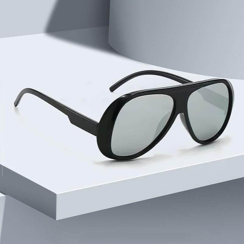 New Fashionable Sunglasses for Women Minimalist Design Elegant Accessories UV Protection Trendy Glasses