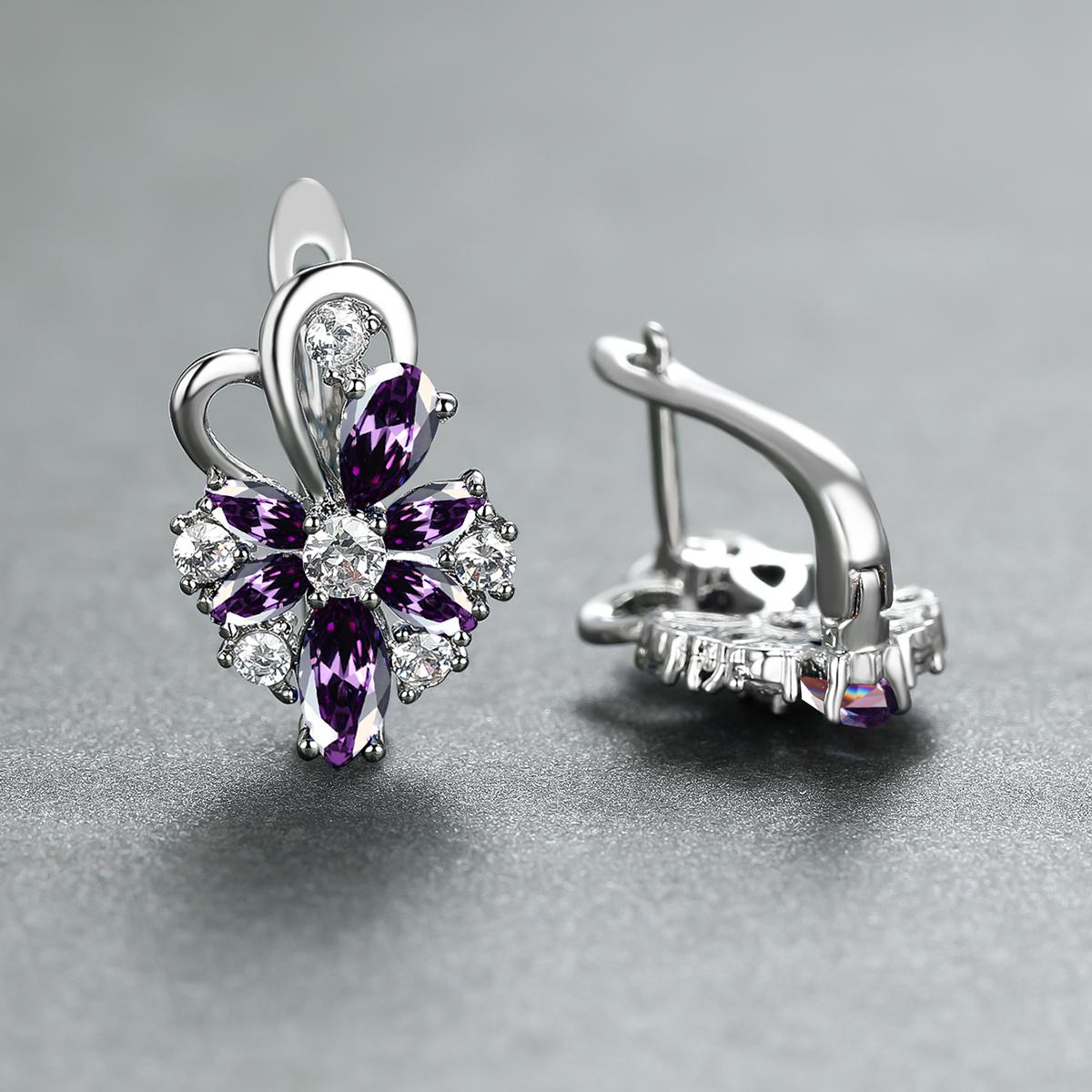 

1 пара, серьги-клипсы в виде капли воды, синие, розовые, фиолетовые, цвета морской волны, с лепестками цветка, в цветочном стиле серебряный/фиолетовый