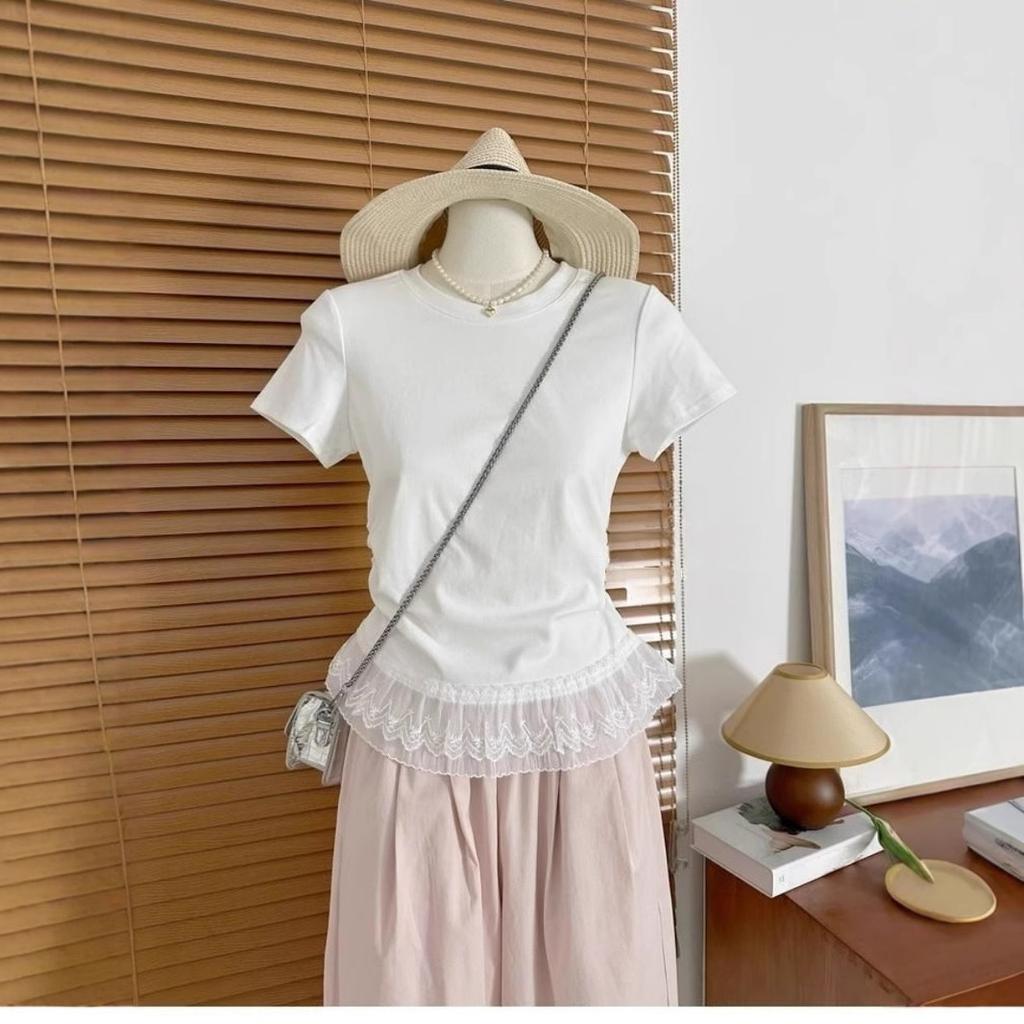 Design-sensual Lace Short-sleeved T-shirt with Women's Temperament, Shoulder-length Slim Base Top
