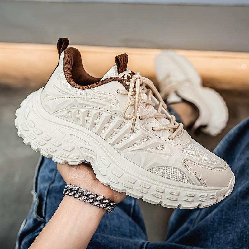 New Fashion New Men's Fashion Casual Low Top Sports Shoes Students Thick Sole Comfortable Sneakers Boys Male Classic Breathable Basketball Shoes