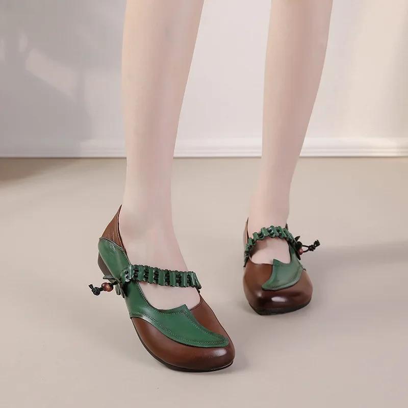 

2024 Лидер продаж, новые женские туфли на плоской подошве, кожаные оксфорды в этническом стиле, подходящая по цвету обувь для пожилых мам 38 коричневый