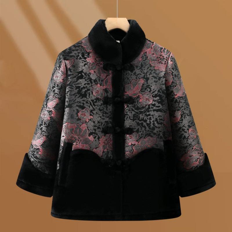 High-end mother warm imitation fur integrated coat grandma winter coat velvet elderly women's top