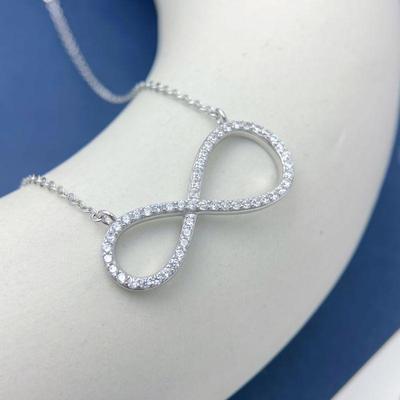 Leichter Luxus S925 Silber Unendlichkeitsliebe Halskette