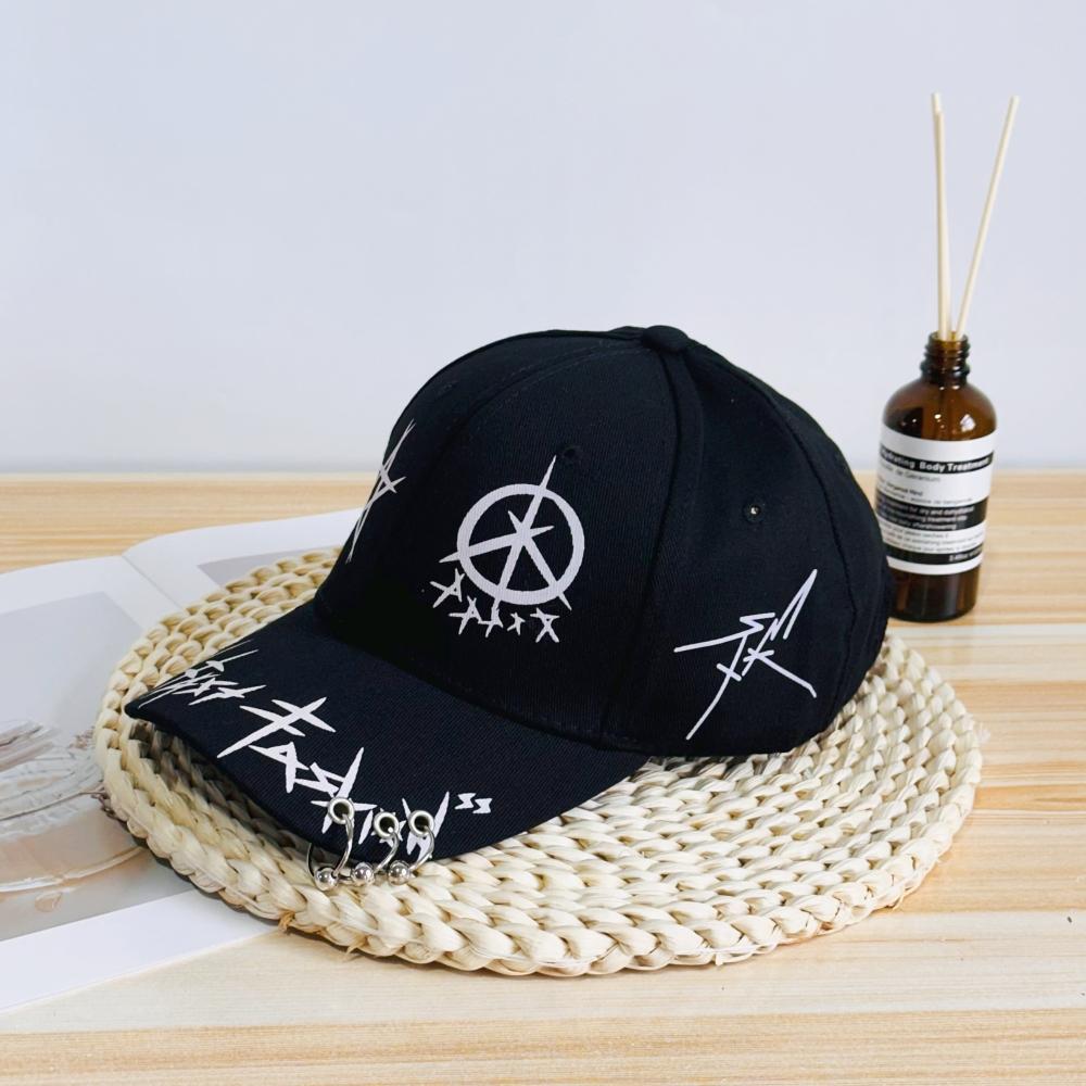 Unisex Black White Graffiti Baseball Cap Hip-Hop Peaked Hat with Iron Ring Streetwear Access
