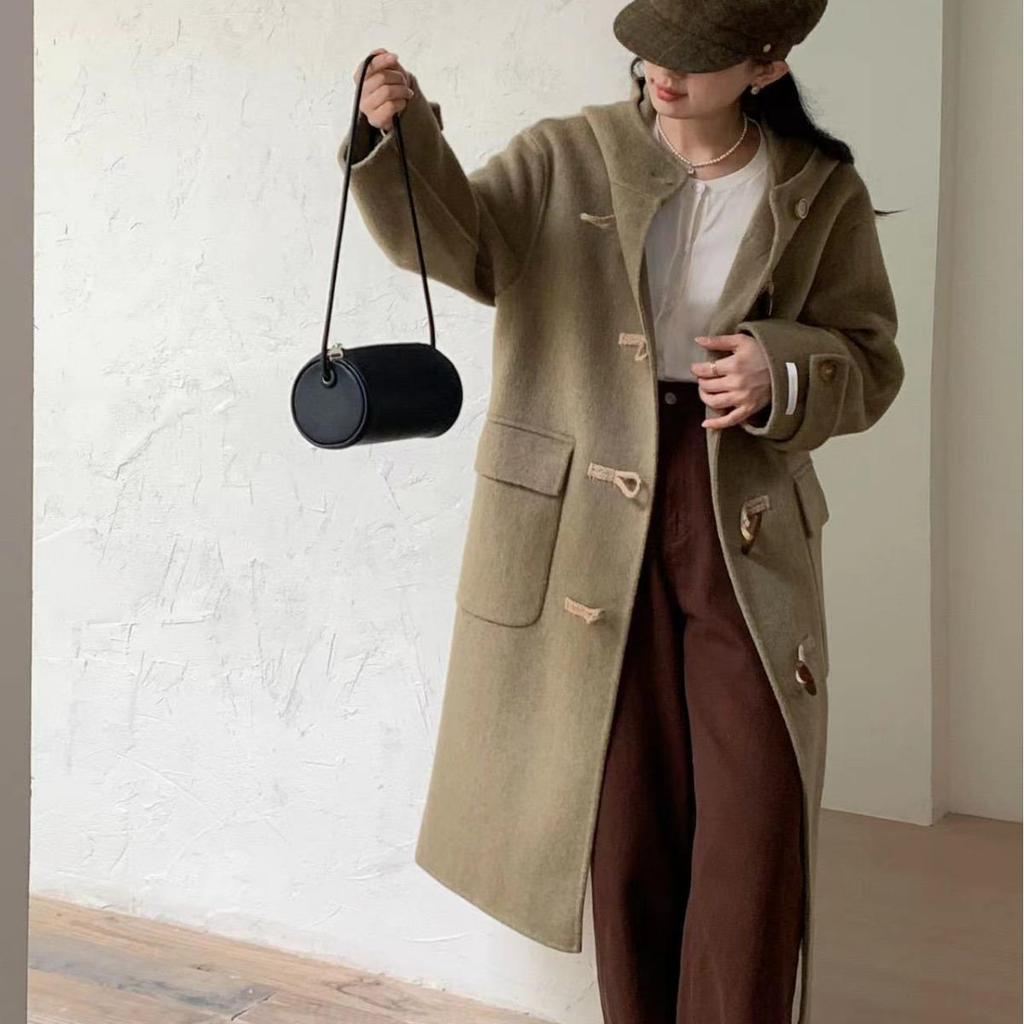 Korean Style Double-Breasted Wool Cashmere Coat for Women - Autumn/Winter, High-End Feel, Stand Collar, Light Luxury.