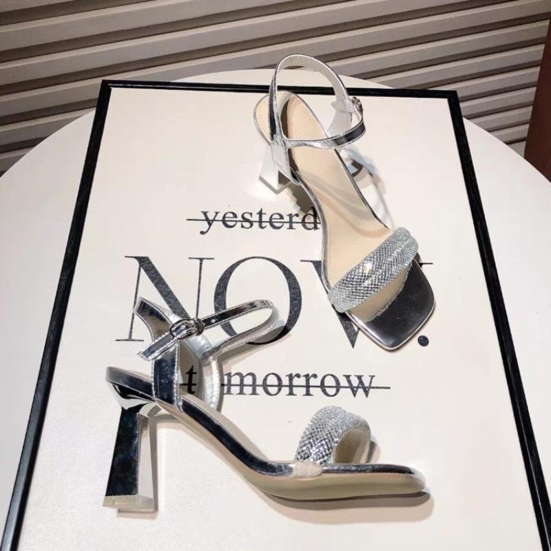 Fashion 2025 Summer New Luxury Sandals Women's Fish Mouth Fashion Buckle Sandals Thick Heels High Heels Banquet Plus Size Sandals