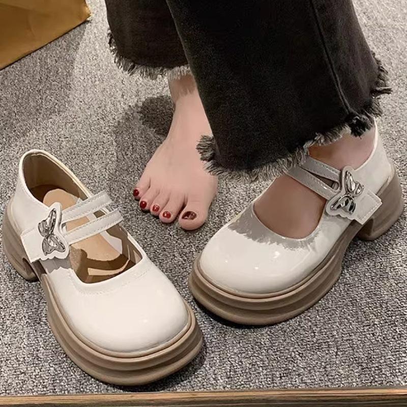 Women's Korean Retro Pearl Loafers – White, Summer 2025, Versatile Shallow Mouth, College Style, Thick Sole, Round Toe, Mary Jane Shoes.