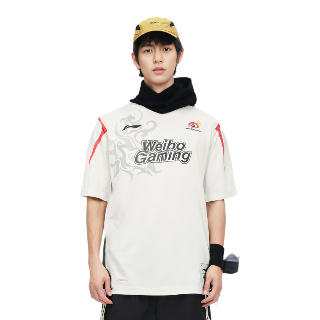 Li Ning Sports Lifestyle Series WBG Team Casual Letter Print Crew Neck Short Sleeve T-Shirt Men Tops White ATST759-1