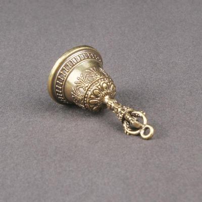 Campana di Bronzo di Natale Regalo Creativo Accessori per la Decorazione della Casa Artigianato in Ottone Fusione a Pressione Campanella a Goccia Chiave Pulsante Auto Campanella a Vento