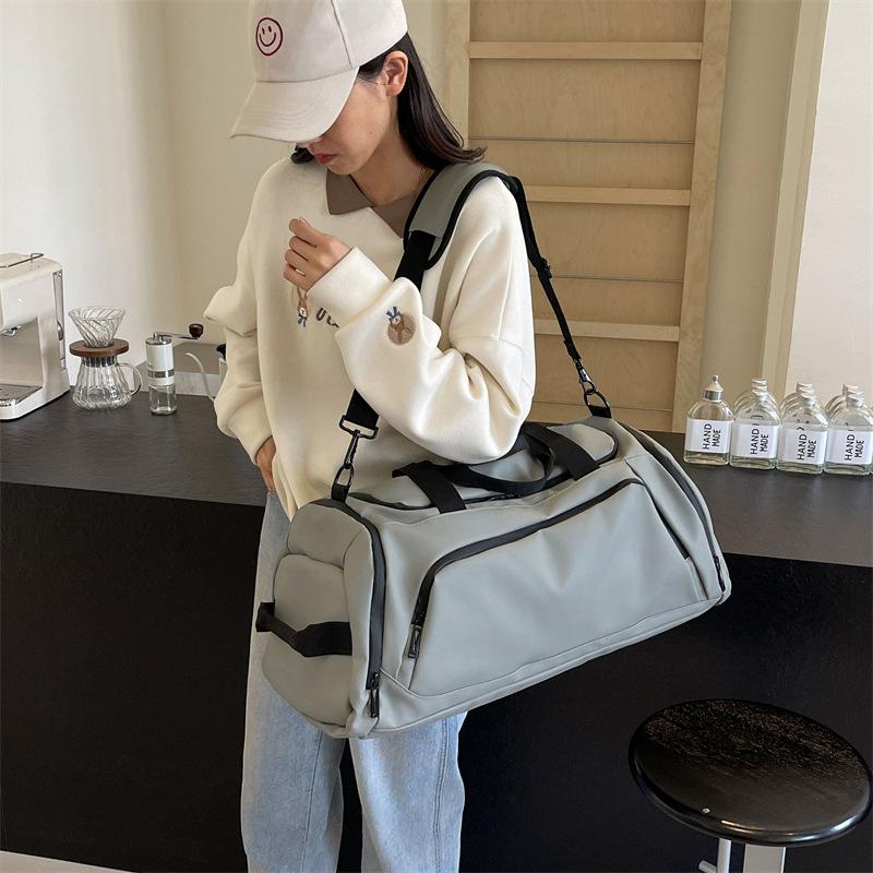 Short business trip messenger travel bag going out portable case tie rod duffel bag large capacity storage bag fitness boarding bag