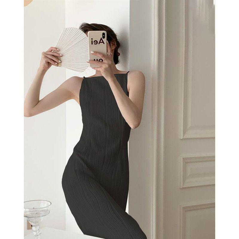 Waist-Cinching Textured Pearl White Maxi Dress - French Pearlescent Camisole Design