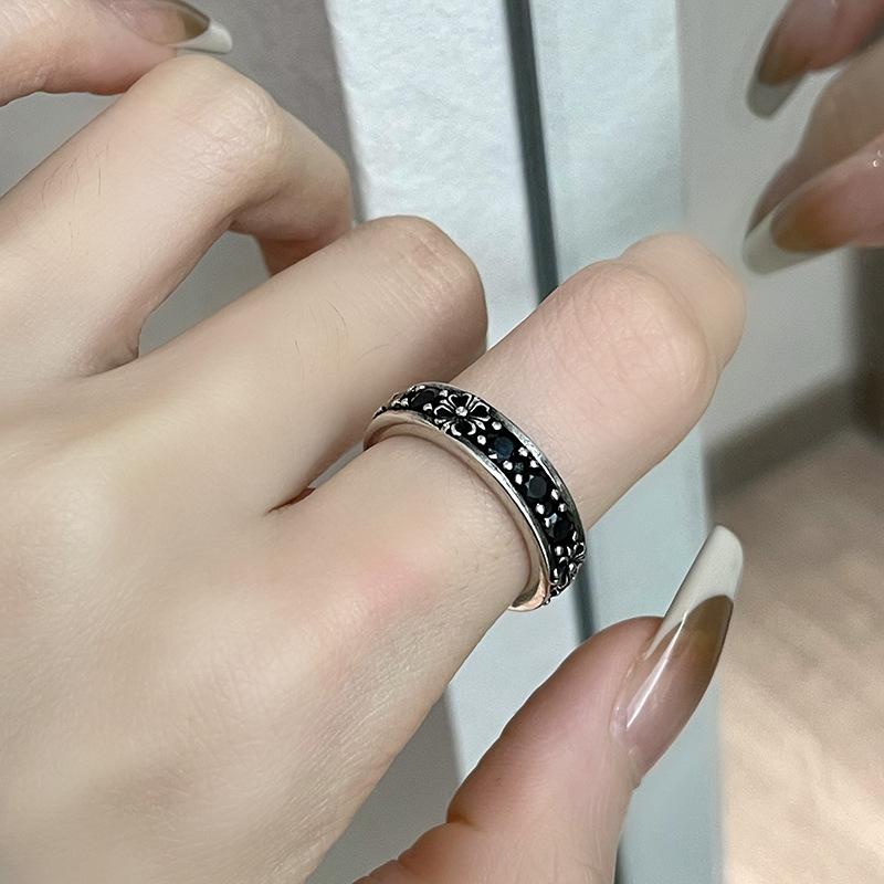 Anel Aberto Punk Retrô Personalizado Design de Nicho Cruz Unha Zircônia Moda Empilhável Dedo Indicador Anel Feminino