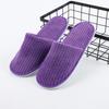 Einweg-Korallenfleece-Hausschuhe