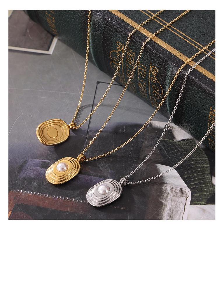 18k Gold & Titanium Steel Pearl Necklace - European & American Geometric Design, Light Luxury, Non-Fading.