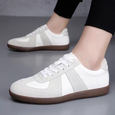 Nuove scarpe sportive casual da uomo per la primavera, versatili, suola morbida, superficie morbida, traspiranti, scarpe da allenamento tedesche da uomo, scarpe da studente
