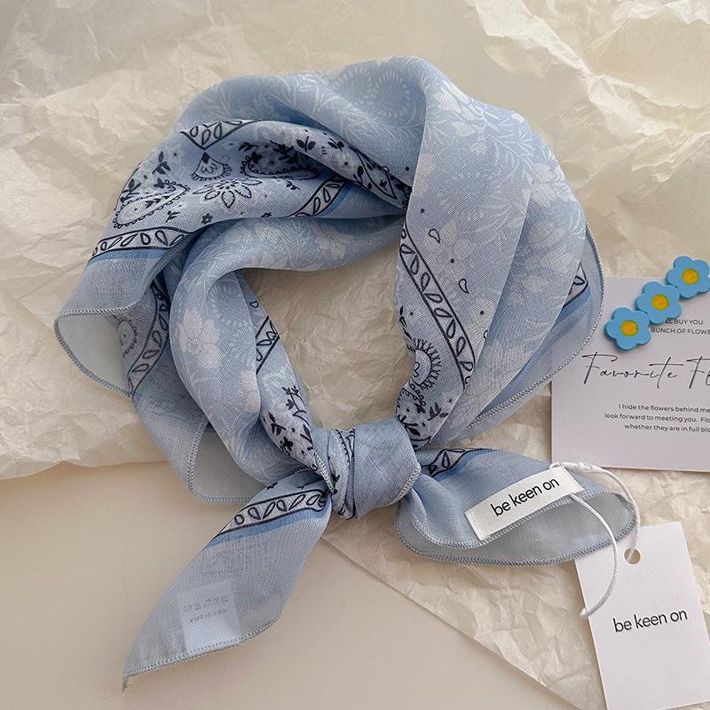 Blue Women's Headscarf: New Spring/Summer Style, High-End Feel, Breathable, Versatile, Trendy Triangle Scarf.