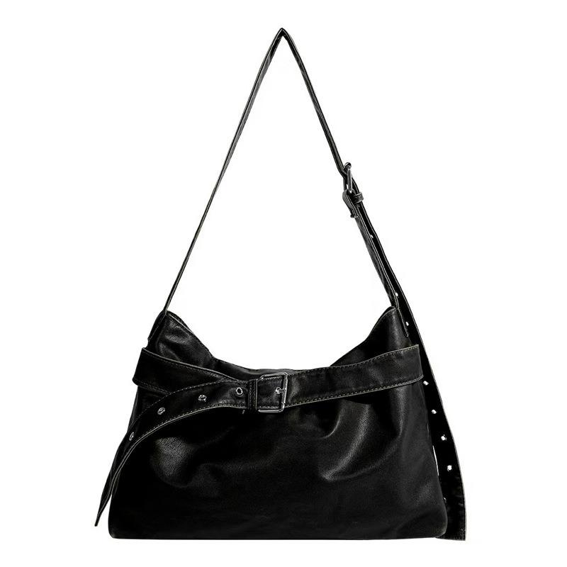 Autumn and winter large-capacity soft pitot bag lazy wind shoulder messenger bag retro new Spice Girl locomotive bag