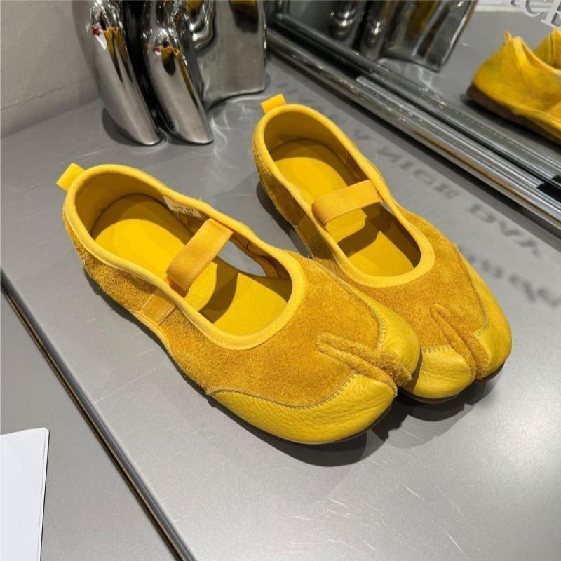 Women Sandals Ballet Dance Shoes Woman Summer 2025 New Flats Loafers Zapatos Mujer Suede Shallow Walking Casual Women's Sneaker