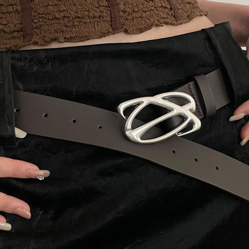 Trendy Material Pu Womens Belt Featuring Eyecatching Star Patterns Ideal For Summer And Wear Everyday