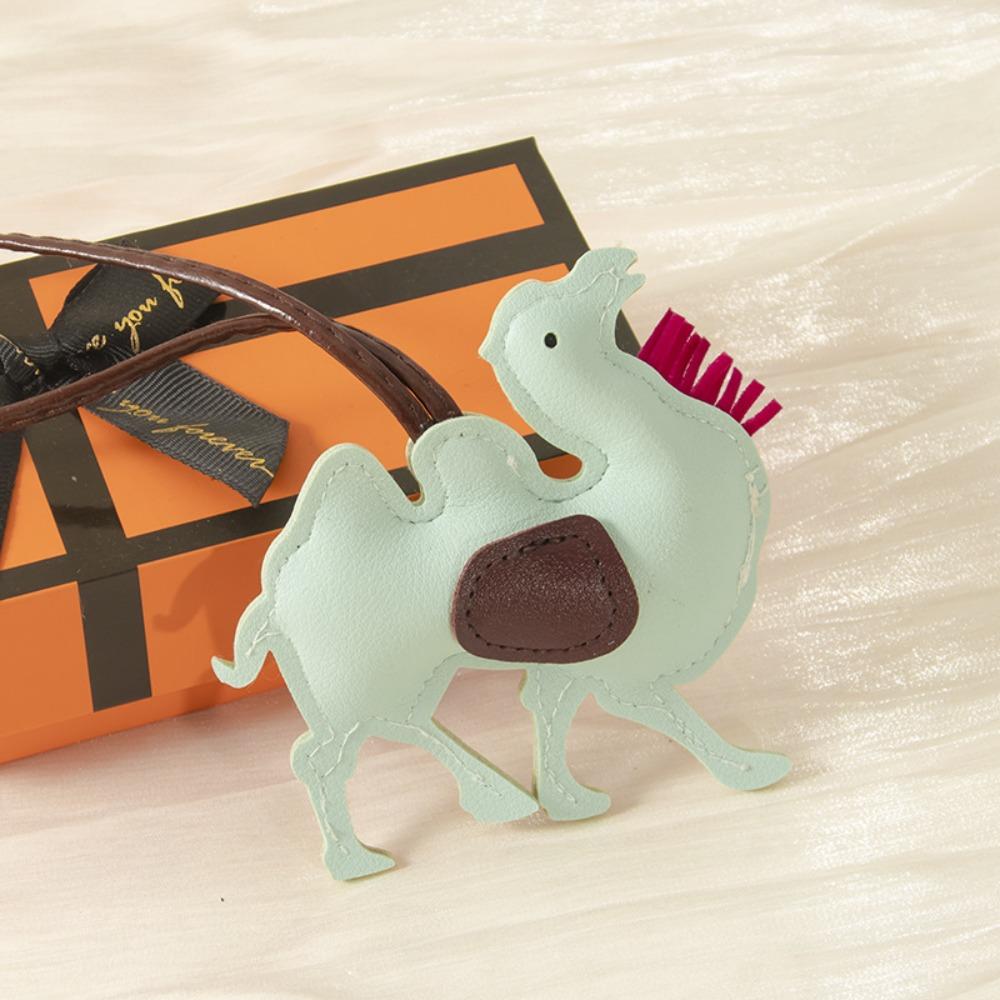 

Car Keyring PU Leather Hanger PU Leather Bag Pendant Lovely Camel Keychain Women Style D