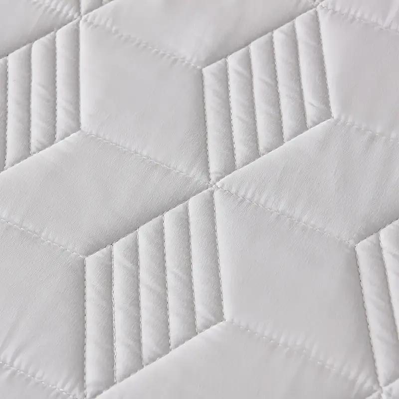 1 szt. Wodoodporny Pokrowiec na Materac Jednolity Kolor Pikowany Geometryczny Wzór Gruby Trwały Materiał do Domu i Akademika, Gładka Tekstura