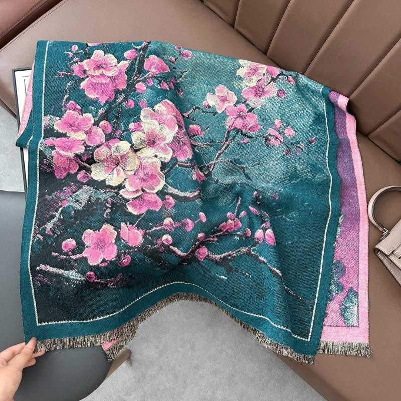 Scarf Women's winter plum blossom scarf Warm and thickened retro shawl with new fashionable high-end scarf