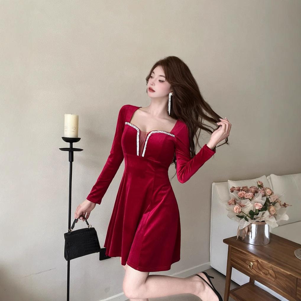 Sexy velvet pendulum dress new long-sleeved deep v-neck a-word skirt soft overalls dress