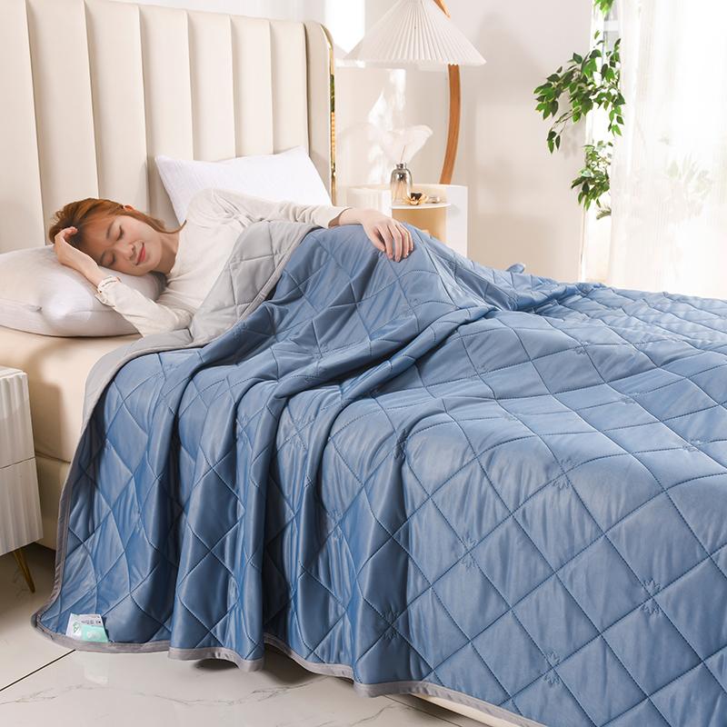 Ice Cooling Summer Quilt for Bed Solid Color Quilted Bed Blanket Single/Queen Size Bedspreads for Beds Double Summer Comforter