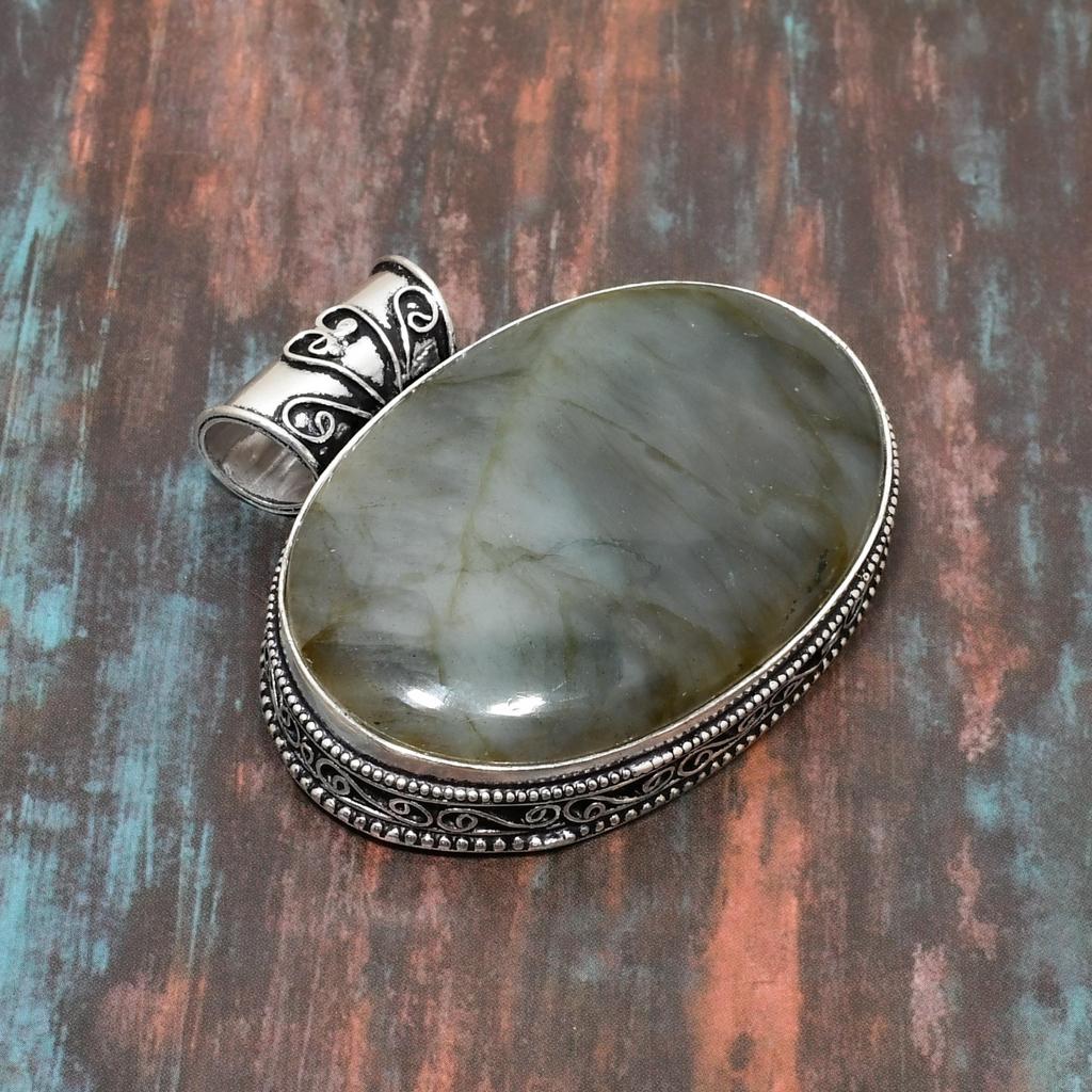 Labradorite, Gemstone Handmade Jewelry 925 Sterling Silver Pendant For Thanksgiving