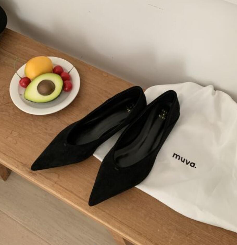 

Жіночі елегантні туфлі-сліпони з гострим носом, вінтажні, на низькому підборі, для офісу, весільної вечірки 2026, нові, весняно-осінні, для щоденного носіння 39