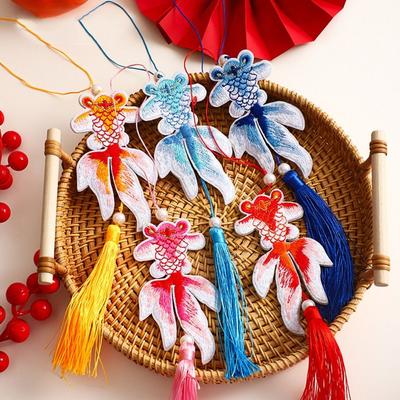 Ancient Style Chinese New Year Decoration Hand Woven with Tassel Hanging Koi Fish Pendant Traditional Lucky Symbol