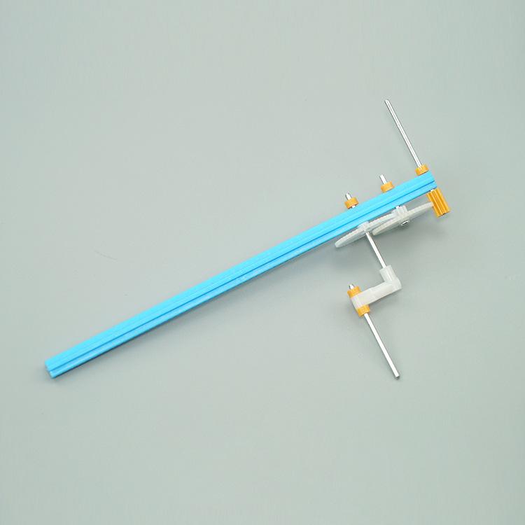 DIY Homemade Hand-cranked Small Fan Kindergarten Children Students Physics Science Science Small Production Science Experiment Toys