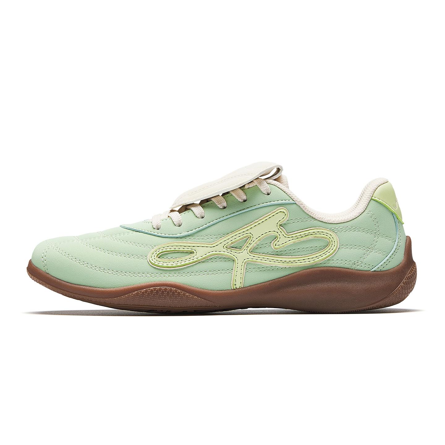 

Анта Ретро Модные Повседневные Кроссовки на Тонкой Подошве Женские Новые-Кислородно-Зеленые Цвет Рыбьего Живота 922628804-8 36