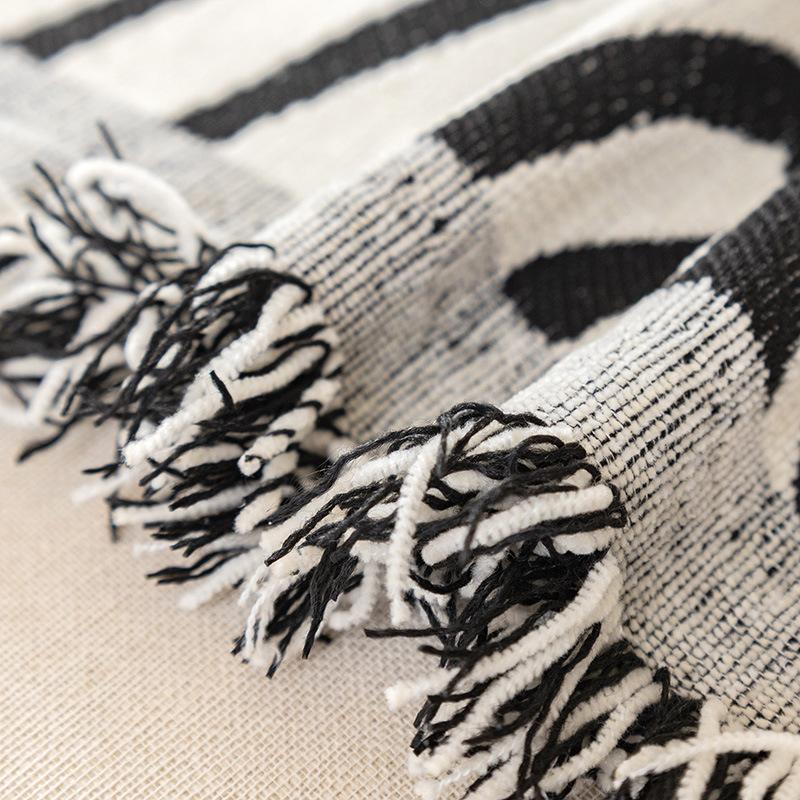 Black White Lines Sofa Cover Chenille Sofa Blanket Modern Couch Towel for Living Room Decor Universal Sofa Slipcover 1/2/3/4Seat