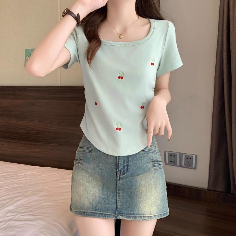 Summer New Sweet Loose T-shirt Slimming Embroidered Versatile High-end Women's Top