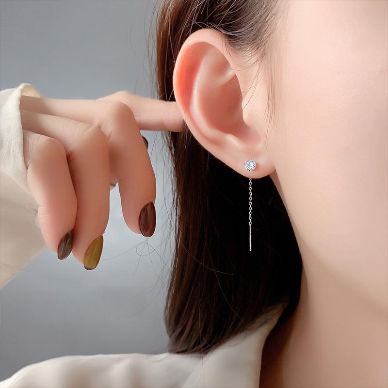 Stylish Round Zircon Tassel Earrings for Pierced Ears: Versatile, Diamond-Cut Design for a Trendy, Cool Look