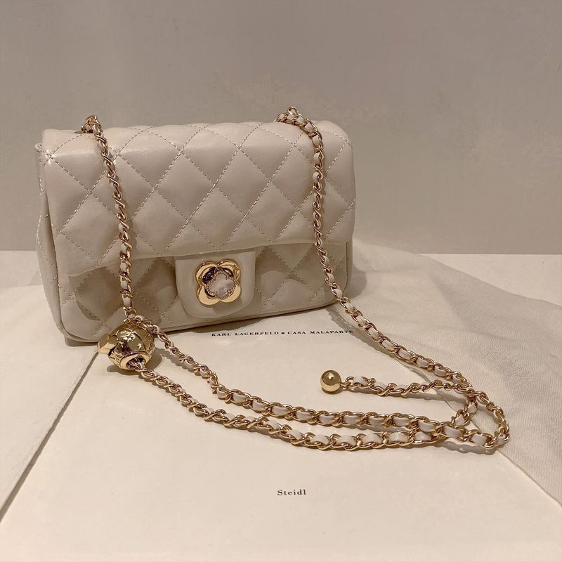 

South Style Clover Quilted Chain Shoulder Fashion Women s Bag