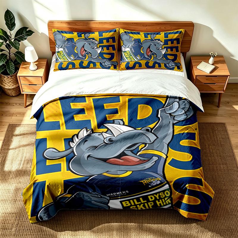 Leeds Rhinos (1) 3pc Set Suitable for Master Bedrooms Soft and Comfortable an Ideal Gift for Family and Friends Includes One Duvet Cover and Two Pillo