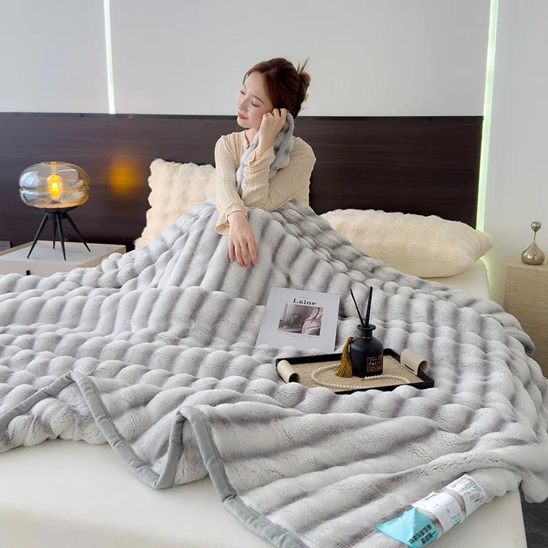 

Современное минималистичное одеяло класса А из плюша с высокой плотностью, универсальное многофункциональное толстое одеяло для сохранения тепла и сна в офисе 200x230