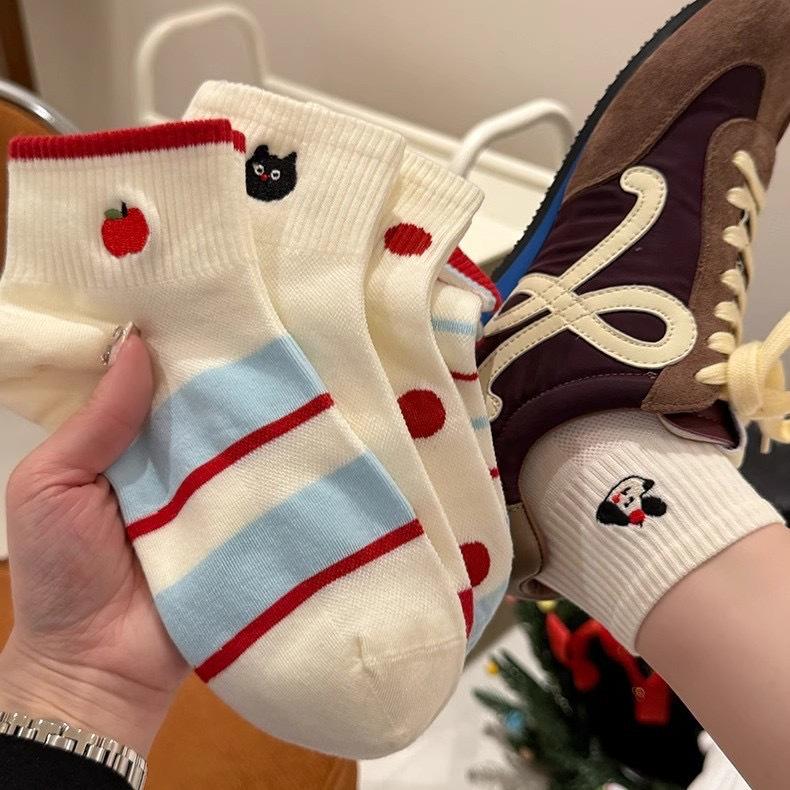 Women's Lace Floral Mesh Ankle Socks - Breathable, Sweet, and Lightweight for Summer