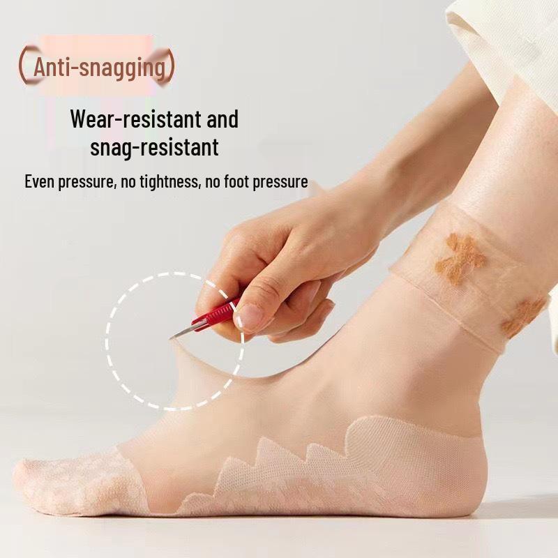 Lace Four-Leaf Clover Short Massage Stockings - Summer Styles in Flesh & Black